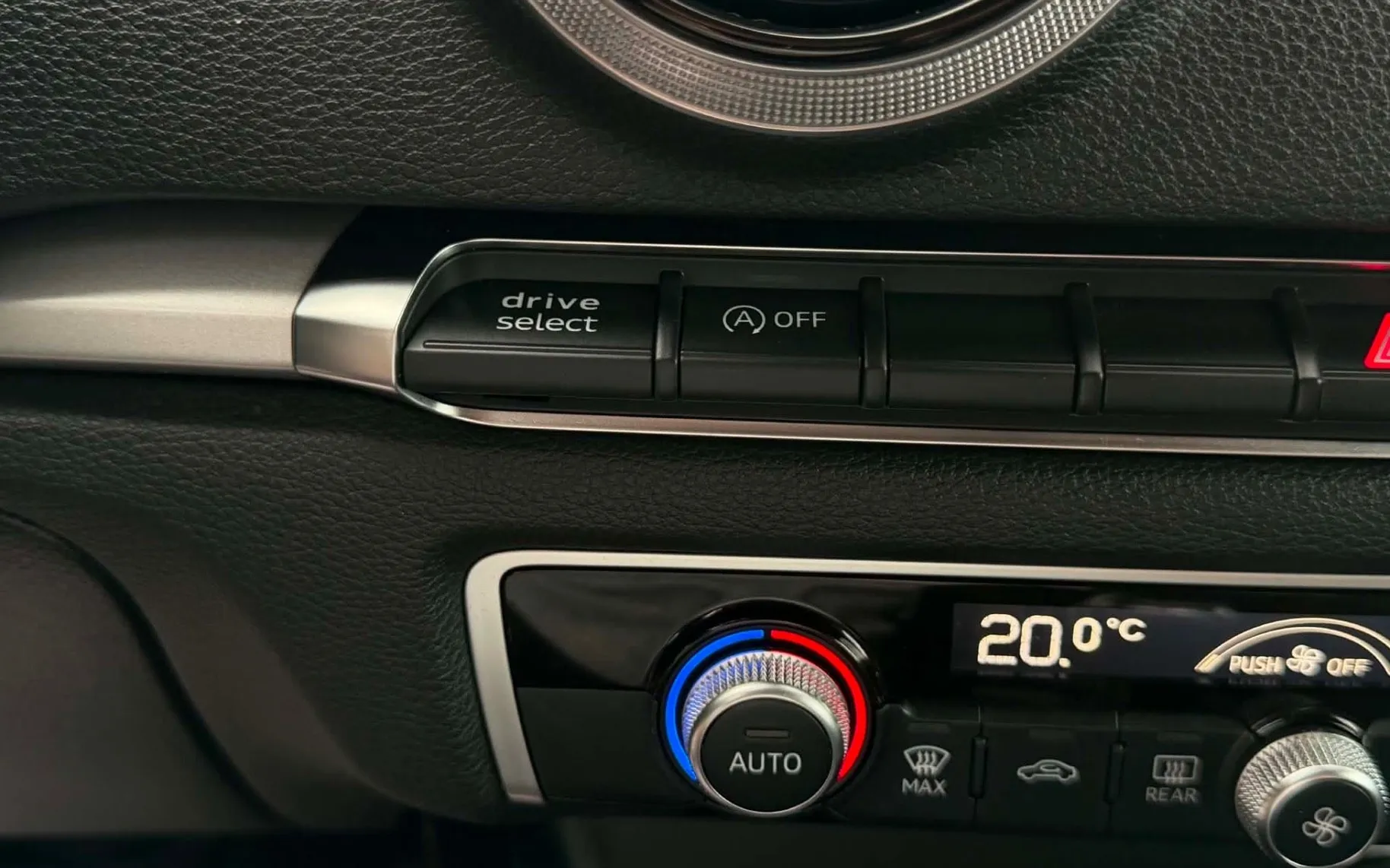 Notranja slika - Audi A3 - 1.6 TDI-NAVI-XENON+LED-LIZING ZA TUJCE-ODLIČEN- - 24