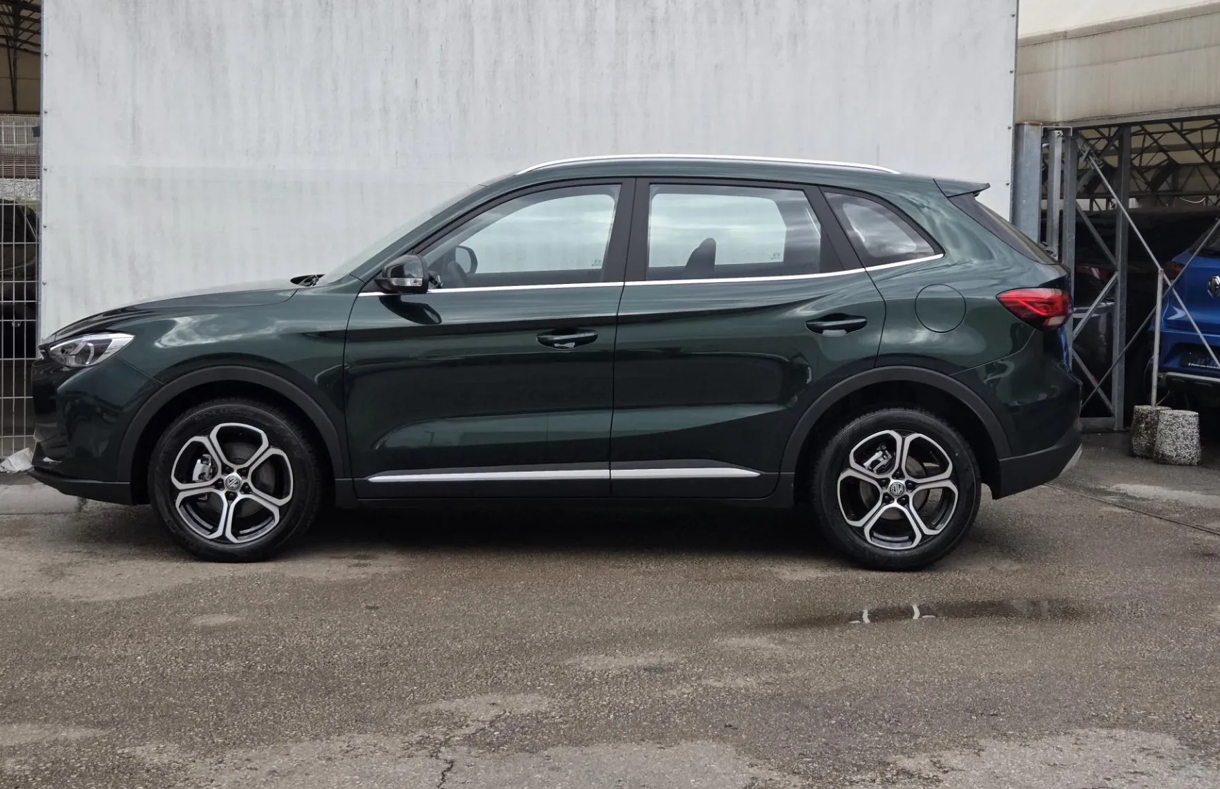 Zunanja slika - MG MG ZS - ZS Comfort 1.5L Hybrid+ cena na gotovinsko plačilo - 7