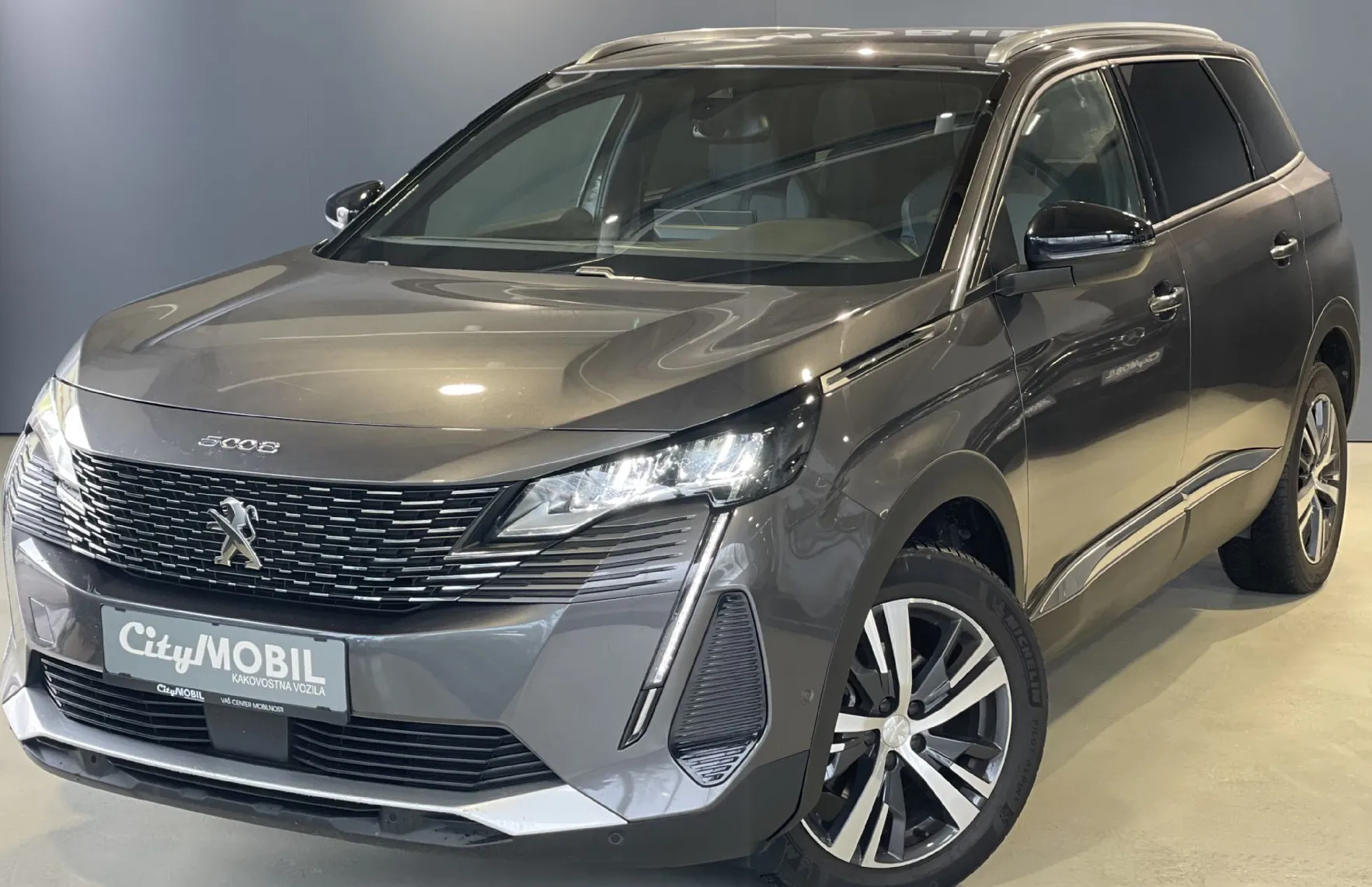 Zunanja slika - Peugeot 5008 - 7SEDEŽEV-VIRTUAL-NAVI-360KAM-LED-KEYLESS-ALU - 1