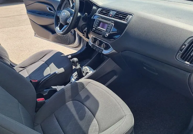 Zunanja slika - KIA Rio - 1.25 CVVT EX Urban 1.LASTNIK. 95648 KM - 8