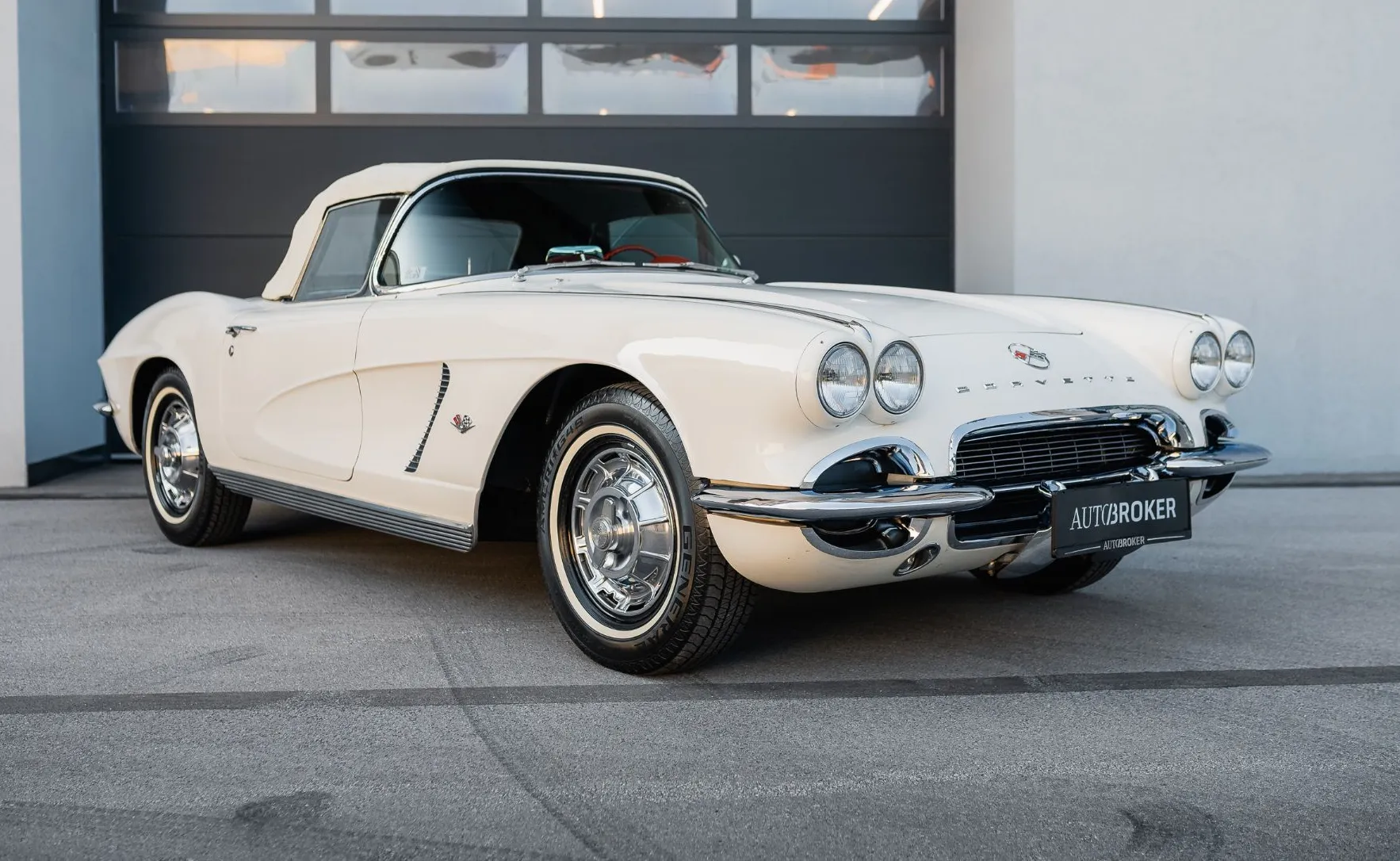 Zunanja slika - Chevrolet Corvette - C1 V8 5.4 atraktivna barvna kombinacija - 3