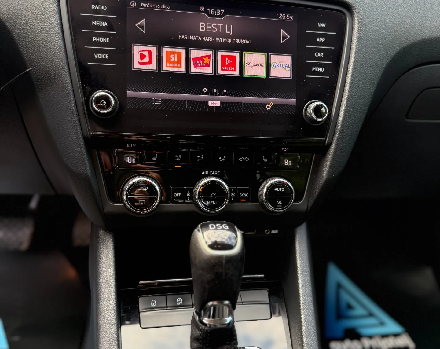Zunanja slika - Škoda Octavia - 2.0 TDI 110KW Avt - 19