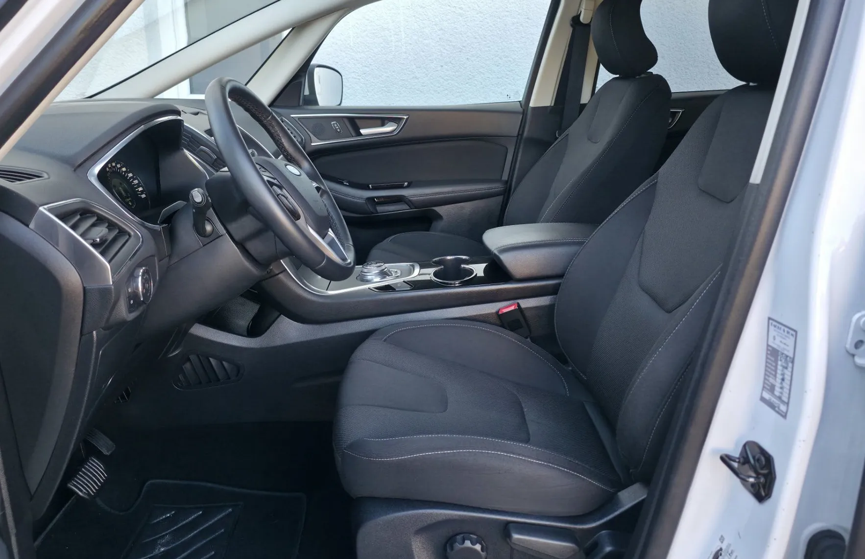 Zunanja slika - Ford S-MAX - 2.0TDCi Titanium Auto LED•LANE•NAVI•KAMERA•KEYLES• - 6