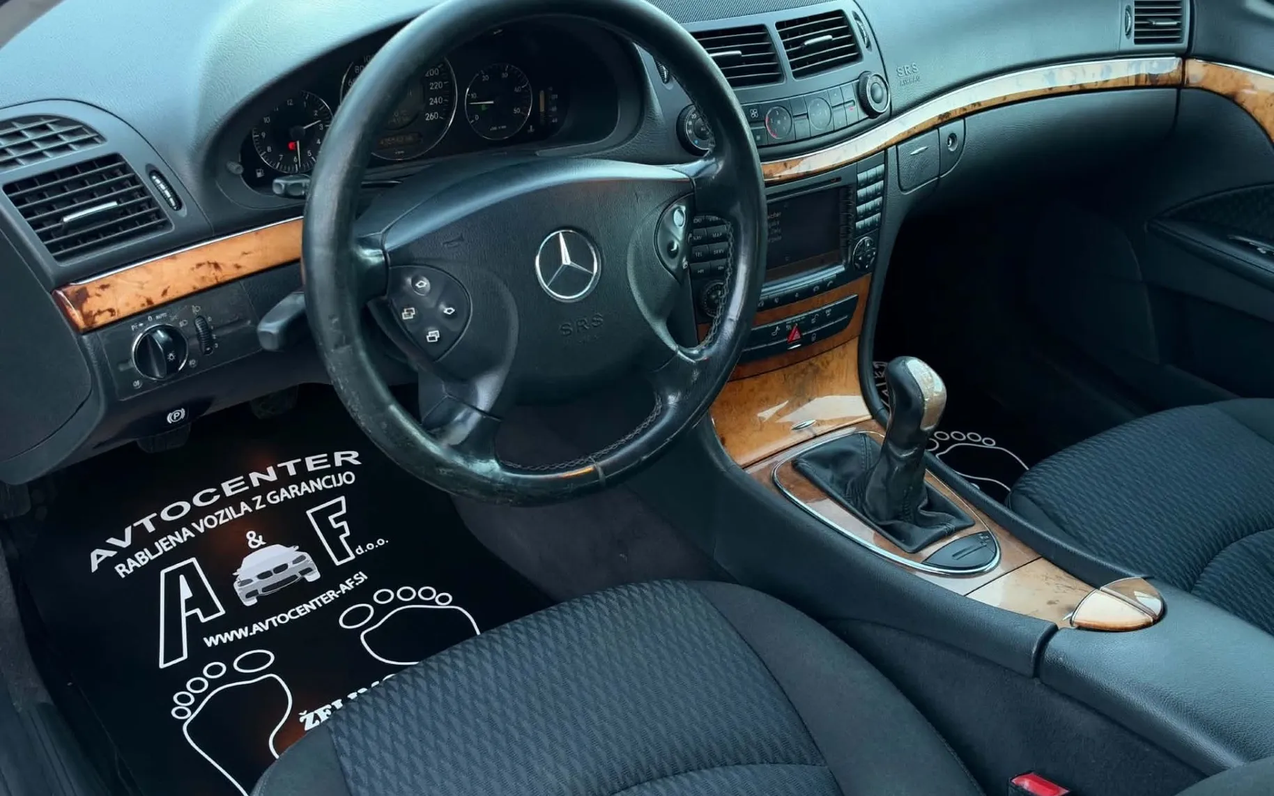 Notranja slika - Mercedes-Benz E-Razred - 280 CDI - 8