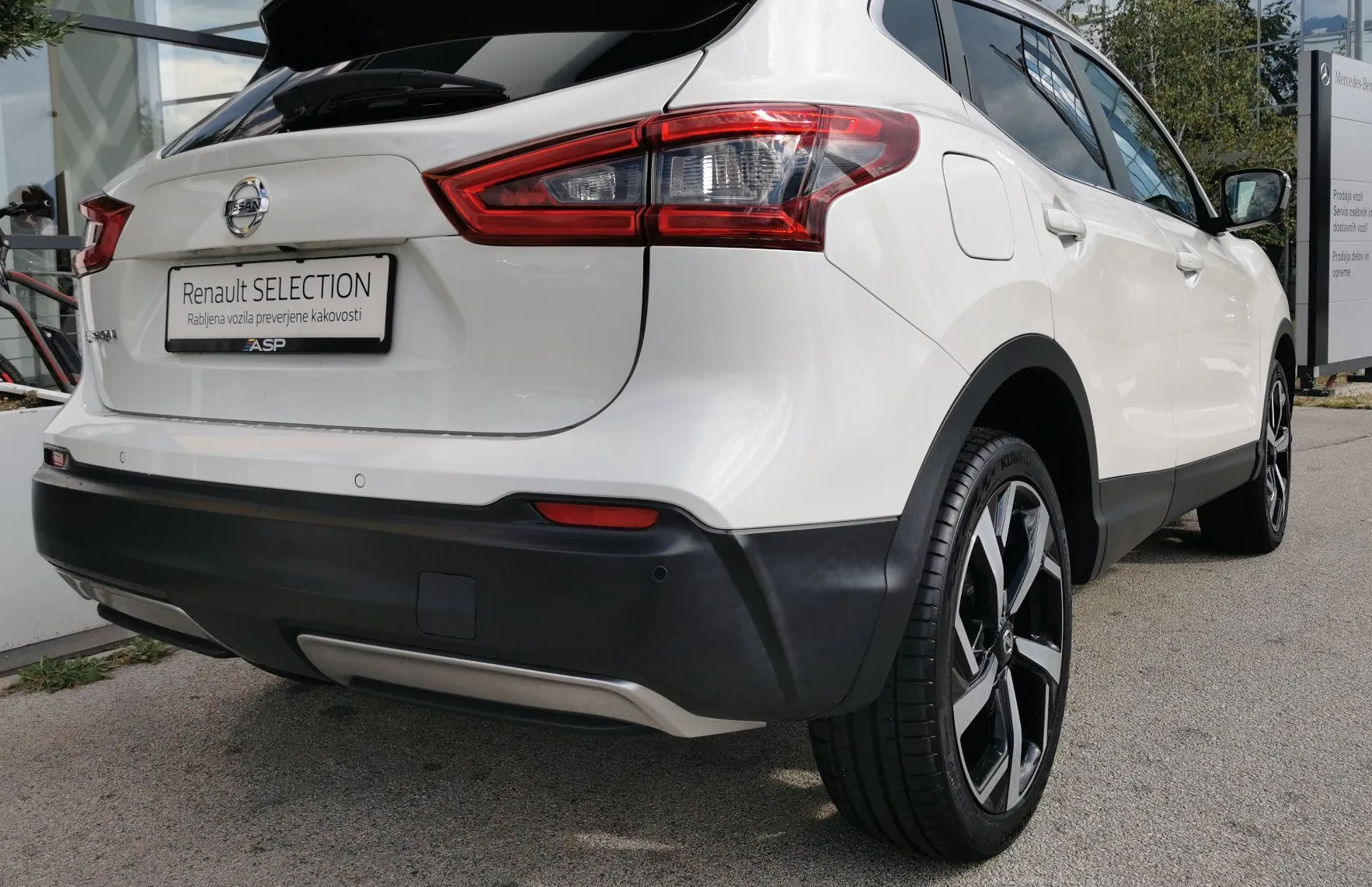 Zunanja slika - Nissan Qashqai - DIG-T 115 Xtronic Tekna Plus - 7