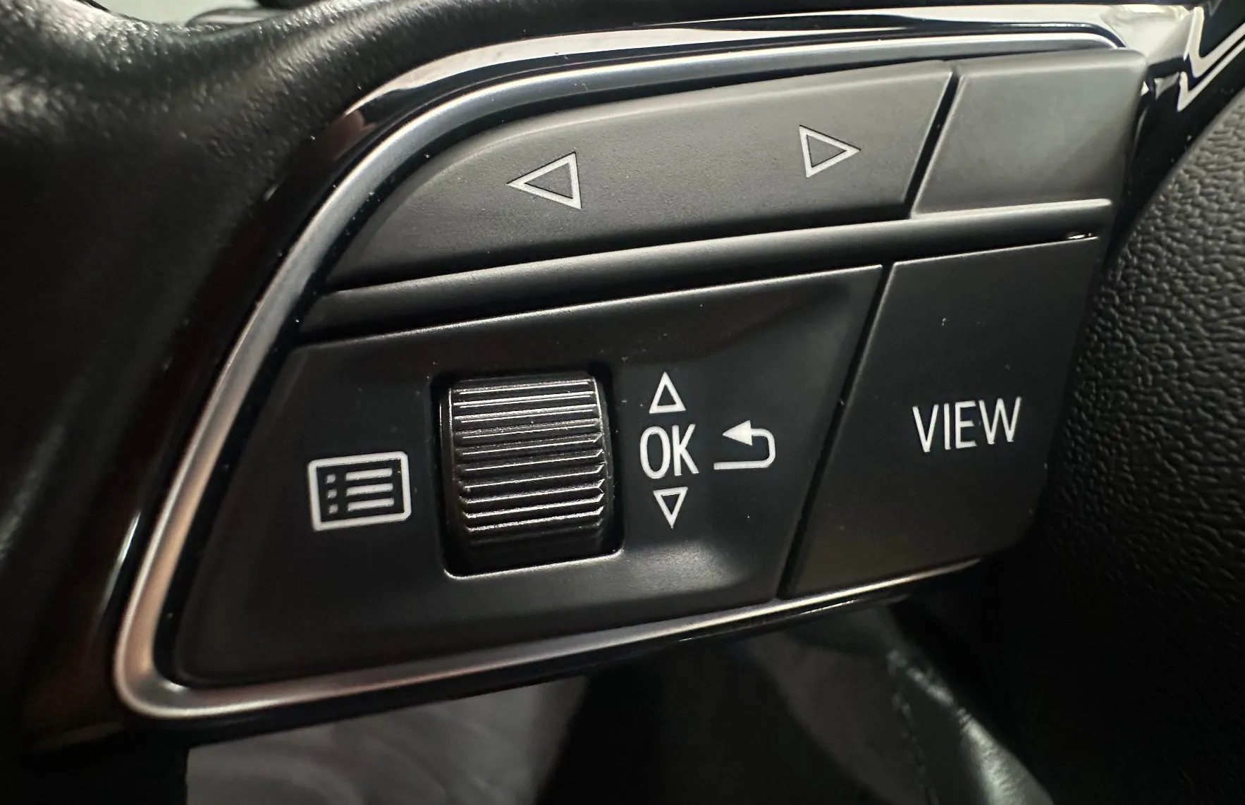 Zunanja slika - Audi A3 - 40 TFSI S tronic.110 KW.KAMERA.NAVI+4ALU.TOP - 6