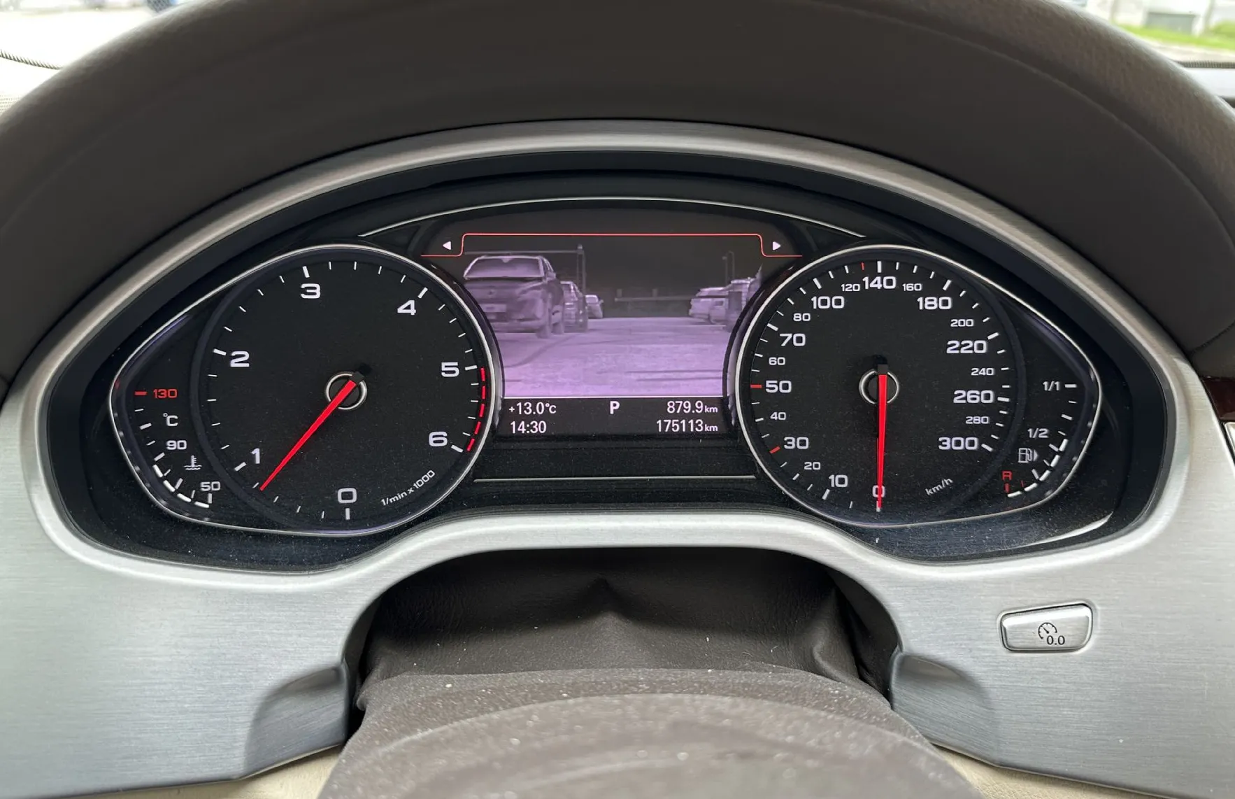 Zunanja slika - Audi A8 - 3.0 TDI quattro - 19