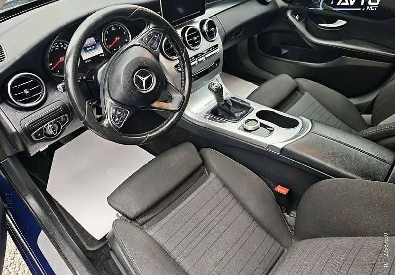 Notranja slika - Mercedes-Benz C-Razred - C 180 d T - 8