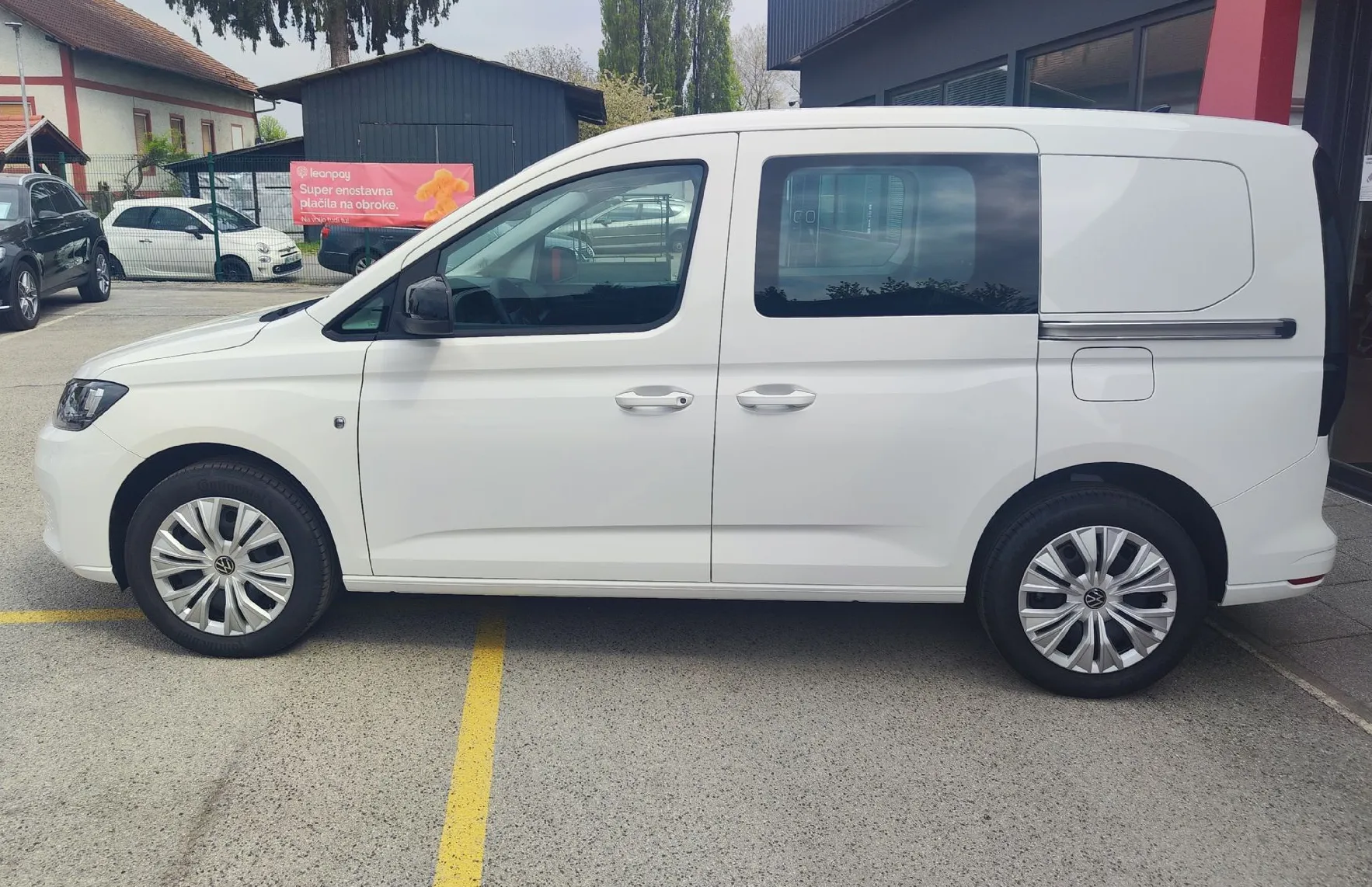 Zunanja slika - Volkswagen Caddy - 2.0 TDI KRPAN - 3