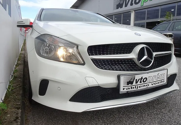 Zunanja slika - Mercedes-Benz A-Razred - A 200 d FINANCIRANJE BREZ POLOGA - LEANPAY - 2