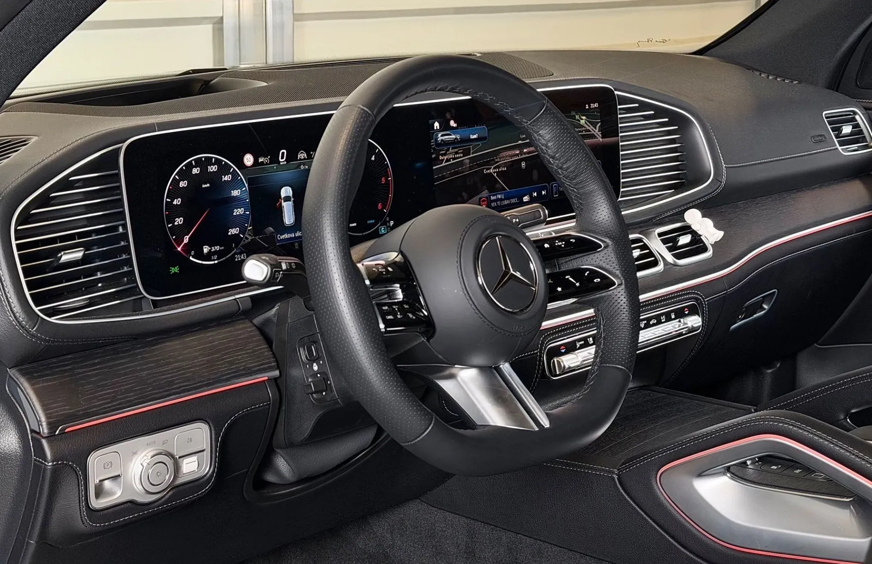 Zunanja slika - Mercedes-Benz GLS-Razred - GLS 450 d 4MATIC AMG - 7 SEDEŽEV - BOGATA OPREMA - 7