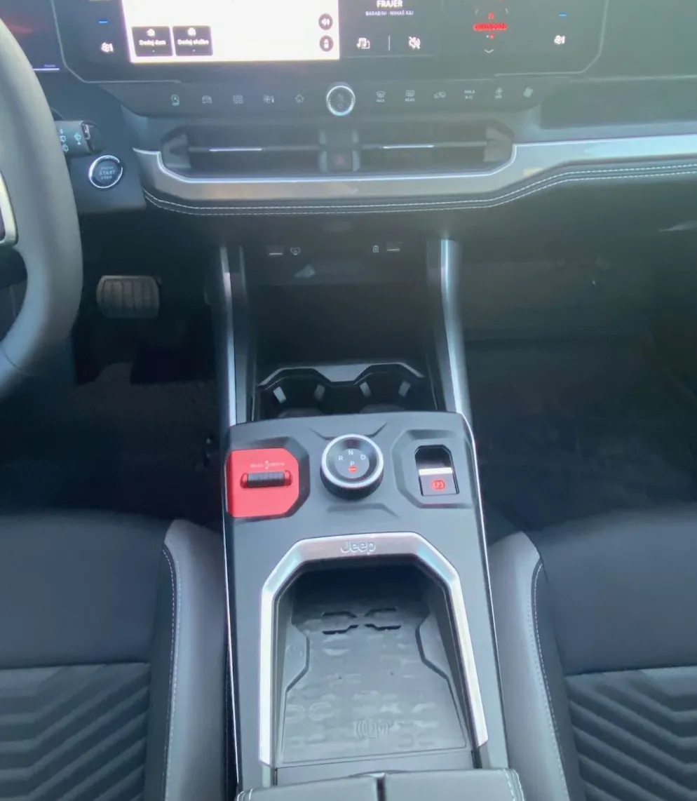Zunanja slika - Jeep Compass - 1.2 e-Hybrid DCT6 145 First Edition - 10
