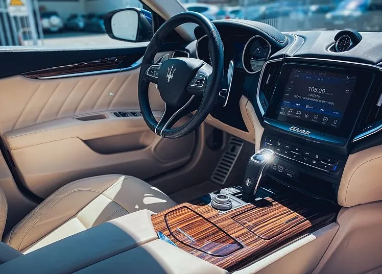 Zunanja slika - Maserati Ghibli - Gransport - 10