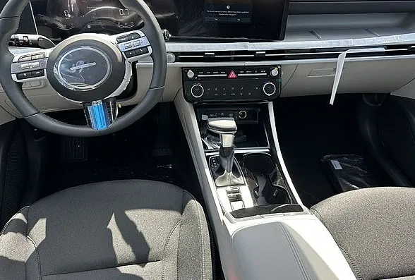 Zunanja slika - Hyundai Tucson - 1.6T T-GDI Style DCT°°Kamera°°LED°°Aktivni temp. - 7