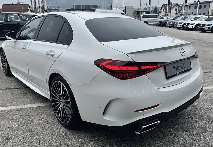 Zunanja slika - Mercedes-Benz C-Razred - 200 d AMG Line  TOP CENA - 7
