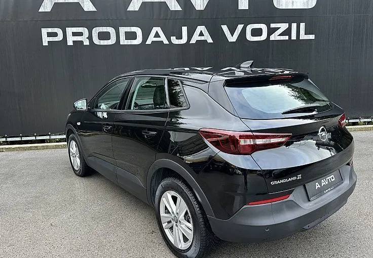 Zunanja slika - Opel Grandland X - 1.5 DIESEL 96KW ENJOY AUTO-KAMERA-PDC-ALU-ODLIČEN - 5