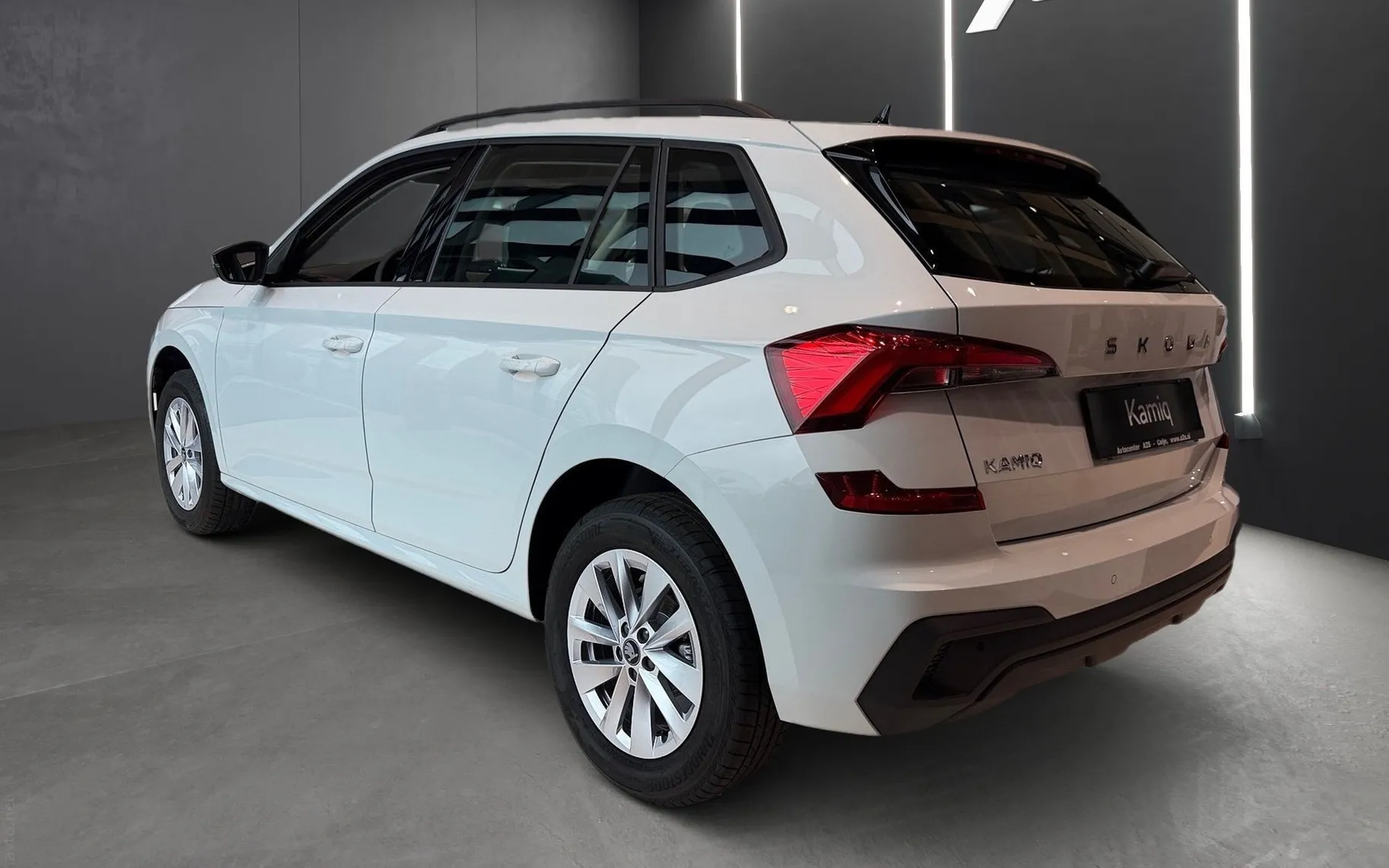Zunanja slika - Škoda Kamiq - 1.0 TSI Easy... - 4