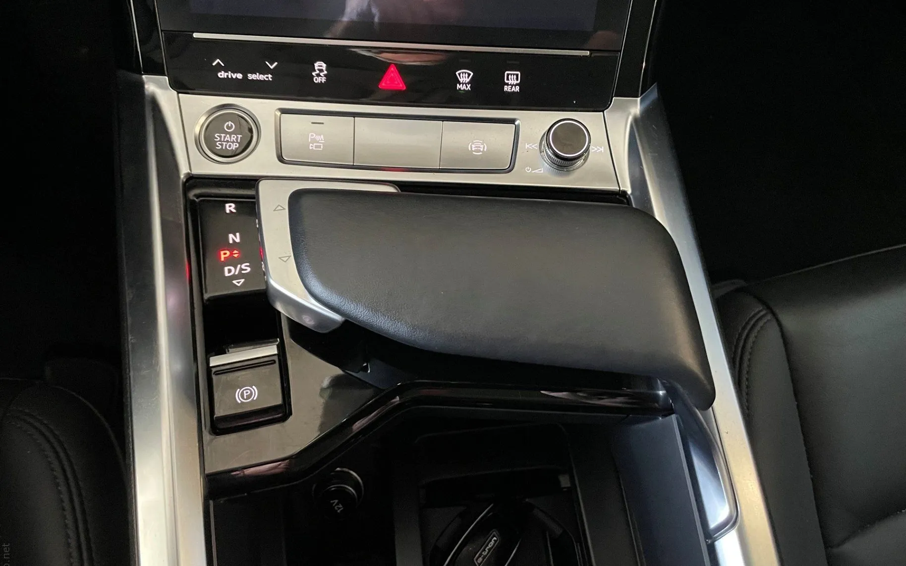 Zunanja slika - Audi e-tron - Audi  50 quattro.NEMŠKI.PANORAMA.KAMERA.LED. - 13