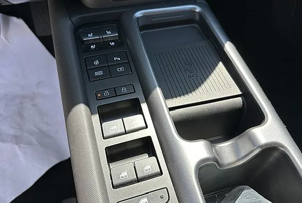 Zunanja slika - Hyundai Ioniq 6 - Impression°°84kWh°°20col - 10