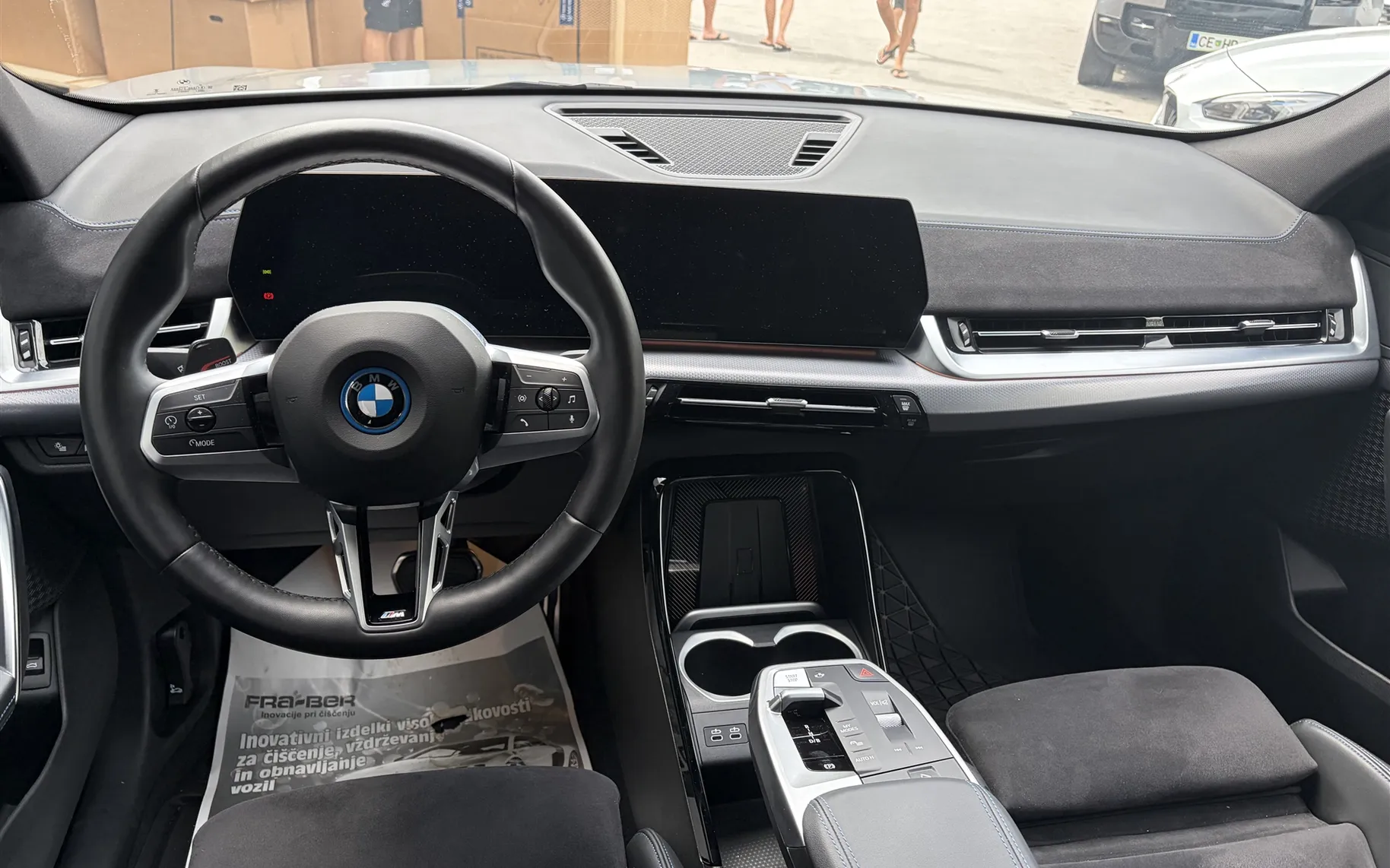 Zunanja slika - BMW iX - 2 eDrive20 - 3