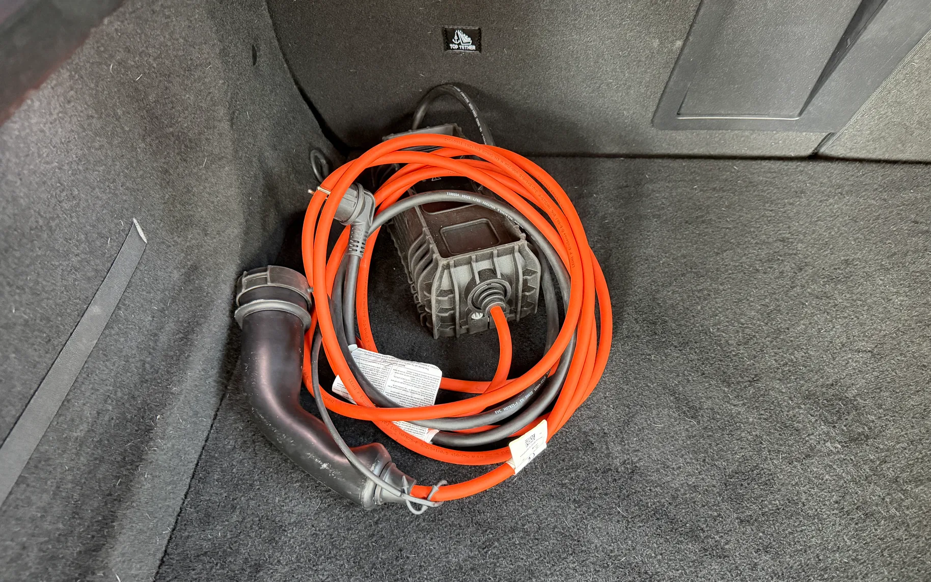 Motor in tehnologija - Peugeot 408 - Peugeot - 50