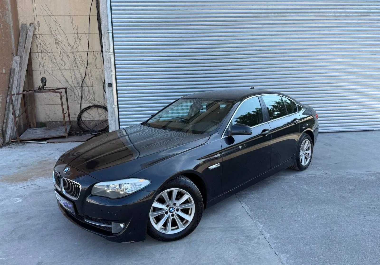 Zunanja slika - BMW serija 5: - 520d SLO NA KREDIT BREZ POLOGA - 3