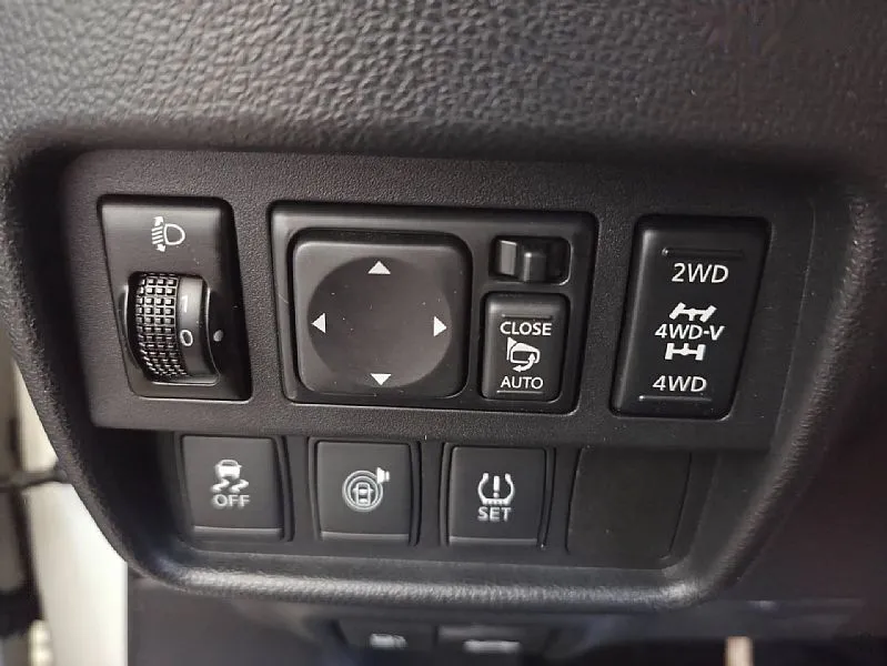 Zunanja slika - Nissan Juke - 4X4 1.6 DIG-T 360° Premium X-Tronic 1.LASTNIK SLO - 19