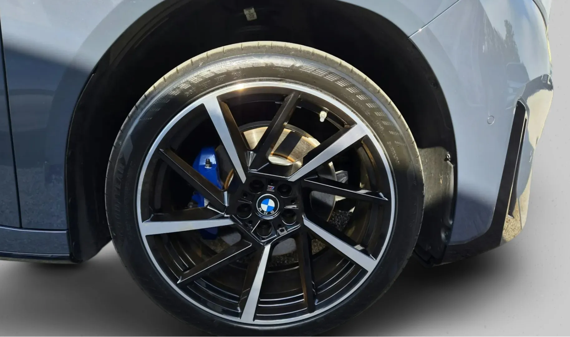 Zunanja slika - BMW iX3 - 50 xDrive - 4