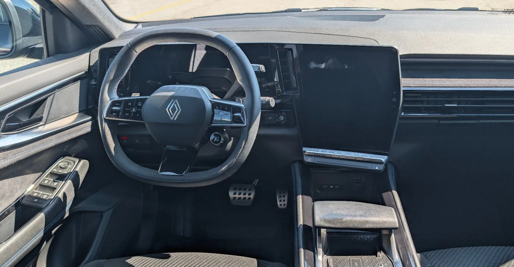 Zunanja slika - Renault Austral - TCe 160 Mild hybrid ESPRIT ALPINE  SAMO 15500KM - 7