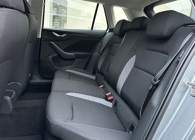 Zunanja slika - Škoda Kamiq - Easy 1.0 TSI DSG - 9