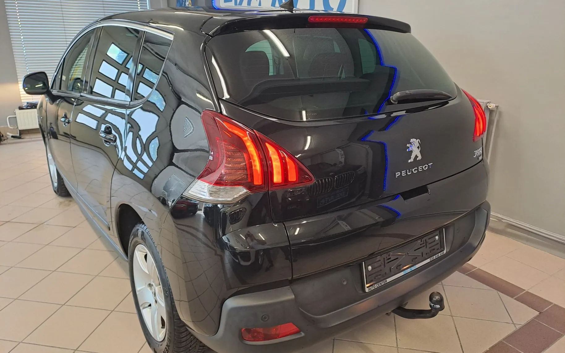 Zunanja slika - Peugeot 3008 - 1.6 e-HDi 115 AVT. KOT NOV-KREDIT BREZ POLOGA - 4