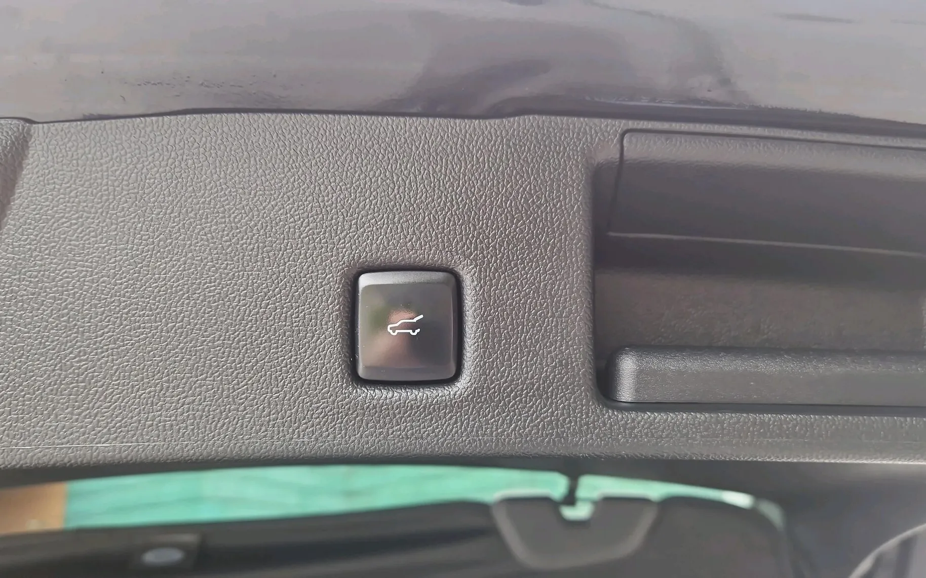 Zunanja slika - Ford Kuga - St-Line X 2.5 Hyb FHEV-SLO-RADAR-LED-NAVI-HEADUP - 12
