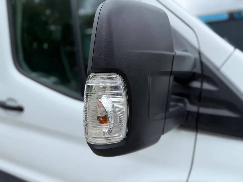Zunanja slika - Ford Transit - 350 L3H1 2.0 1.LASTNIK - 7