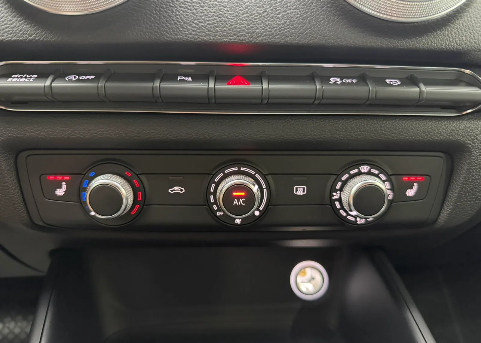 Zunanja slika - Audi A3 - 2.0 TDI QUATTRO SPORT - 7