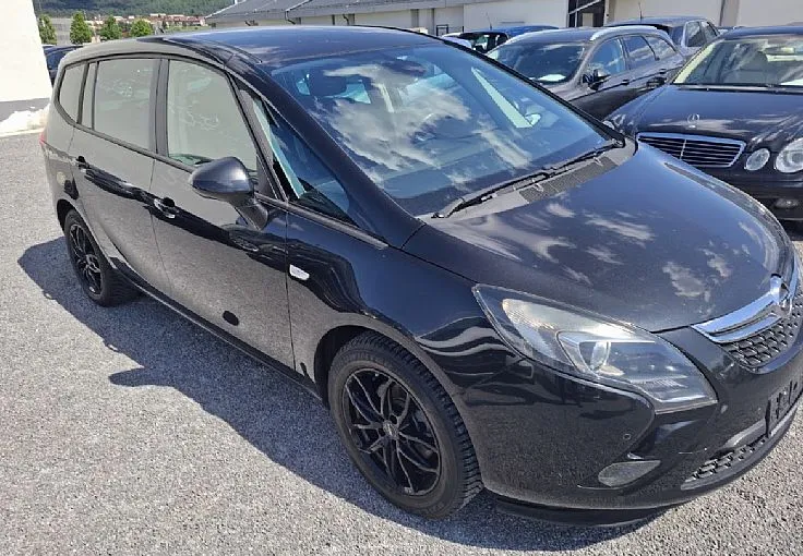 Zunanja slika - Opel Zafira - 2.0 CDTI 130KM - 1. SLO lastnik - 7 SEDEŽEV - 2