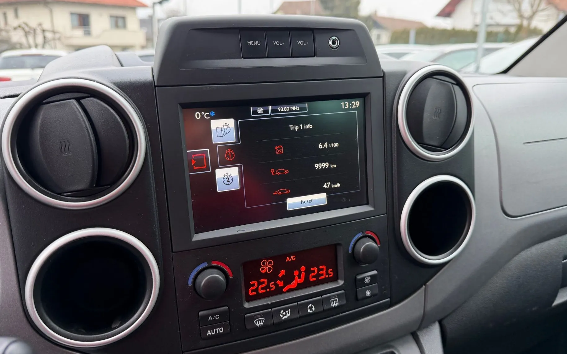 Zunanja slika - Citroën Berlingo - 1.6 BlueHDi SHINE SLO 2.LASTNIK AVTO.KLIMA - 18