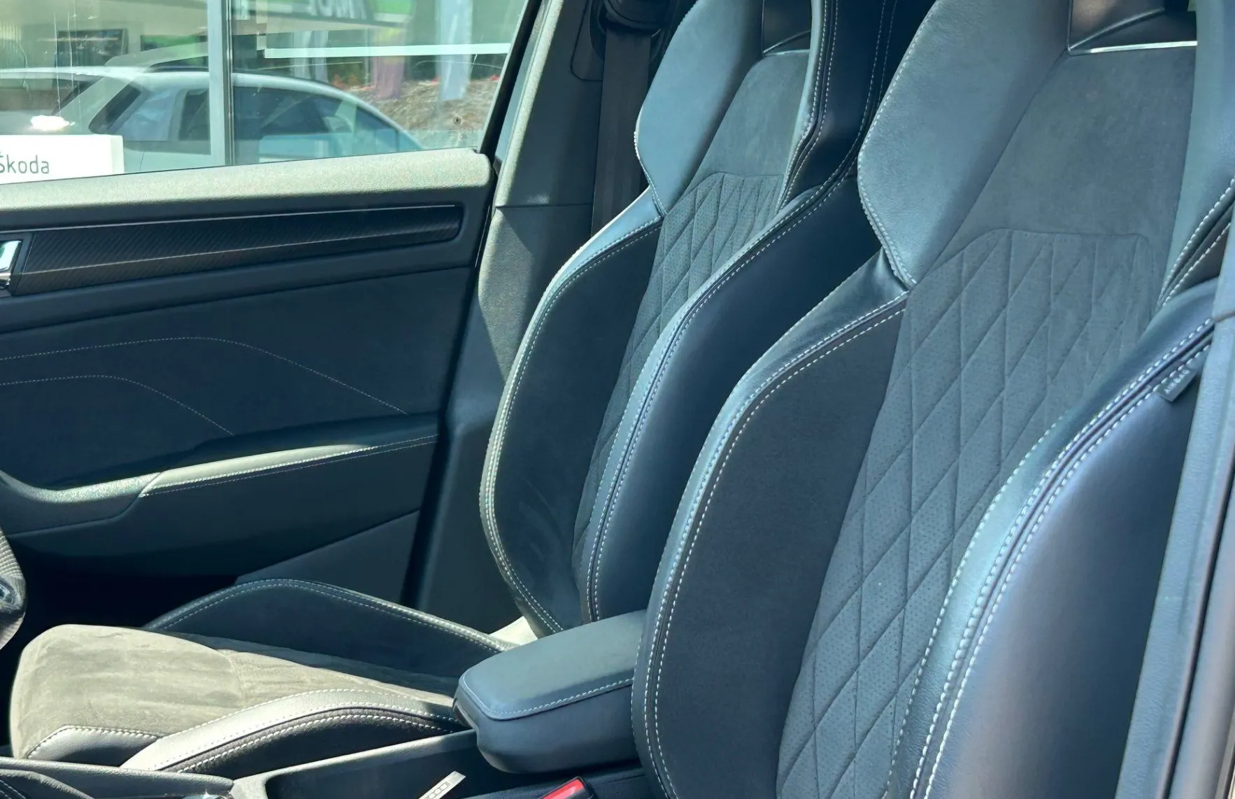 Zunanja slika - Škoda Kodiaq - 1.5 TSI Sportline DSG - 1.LAST - SLO - 28.169KM - 3