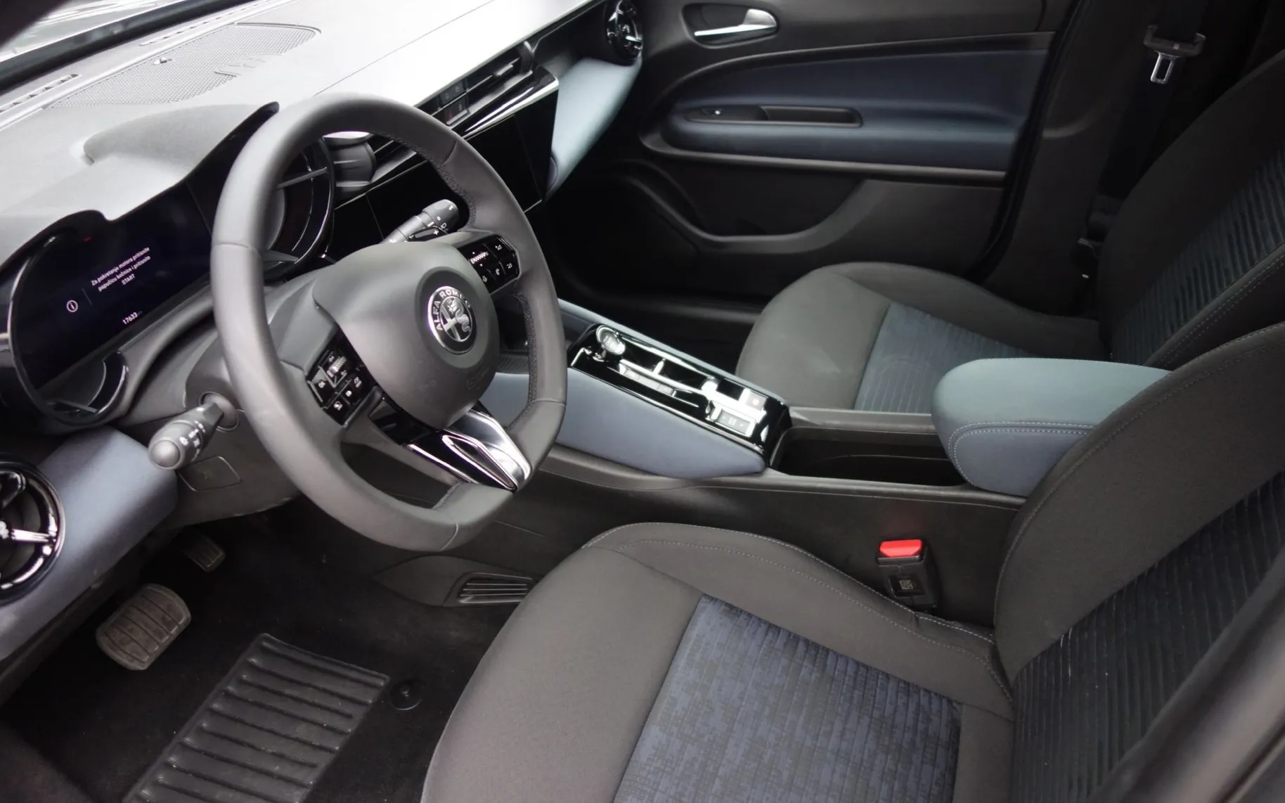 Zunanja slika - Alfa Romeo Junior - Ibrida 1.2 Core Avt. - 6