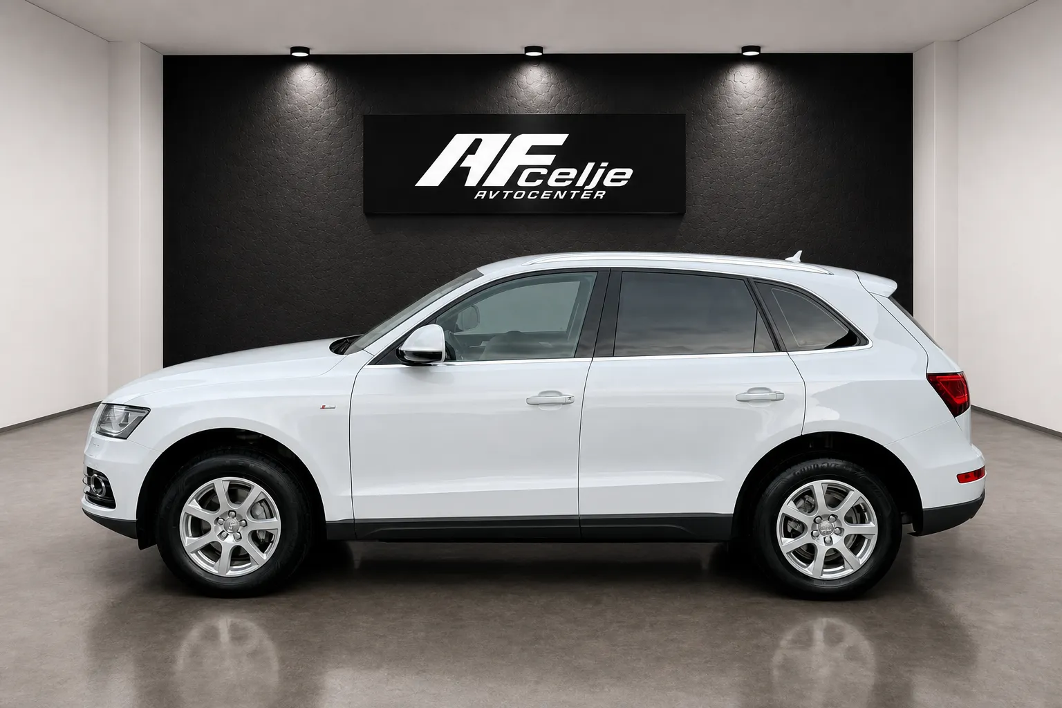 Zunanja slika - Audi Q5 - 2.0 TDI-XENON+LED-LIZING ZA TUJCE-ODLIČEN - 6