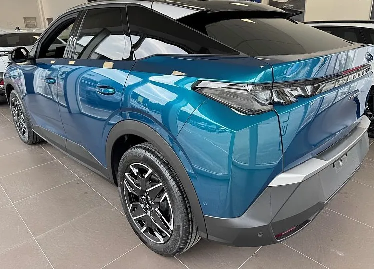 Zunanja slika - Peugeot 3008 - GT HIBRID 145 e-DCT - BON ZA ZIMSKE PNEVMATIKE - 3