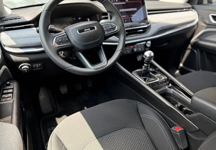 Zunanja slika - Jeep Compass - 1.3 T4 Longitude - 5