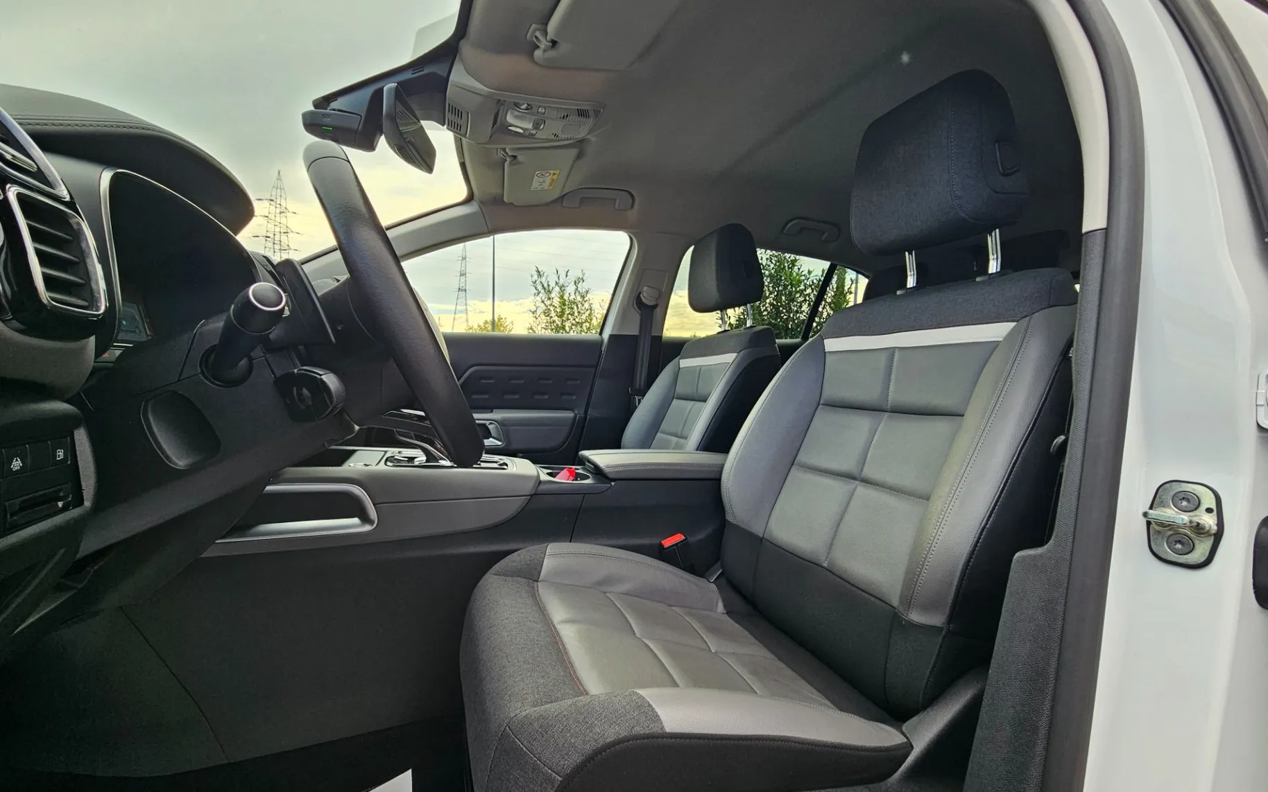Zunanja slika - Citroën C5 - Hybrid 225 S&S Shine Avt.CERTIFIKAT, MAX OPREMA - 9