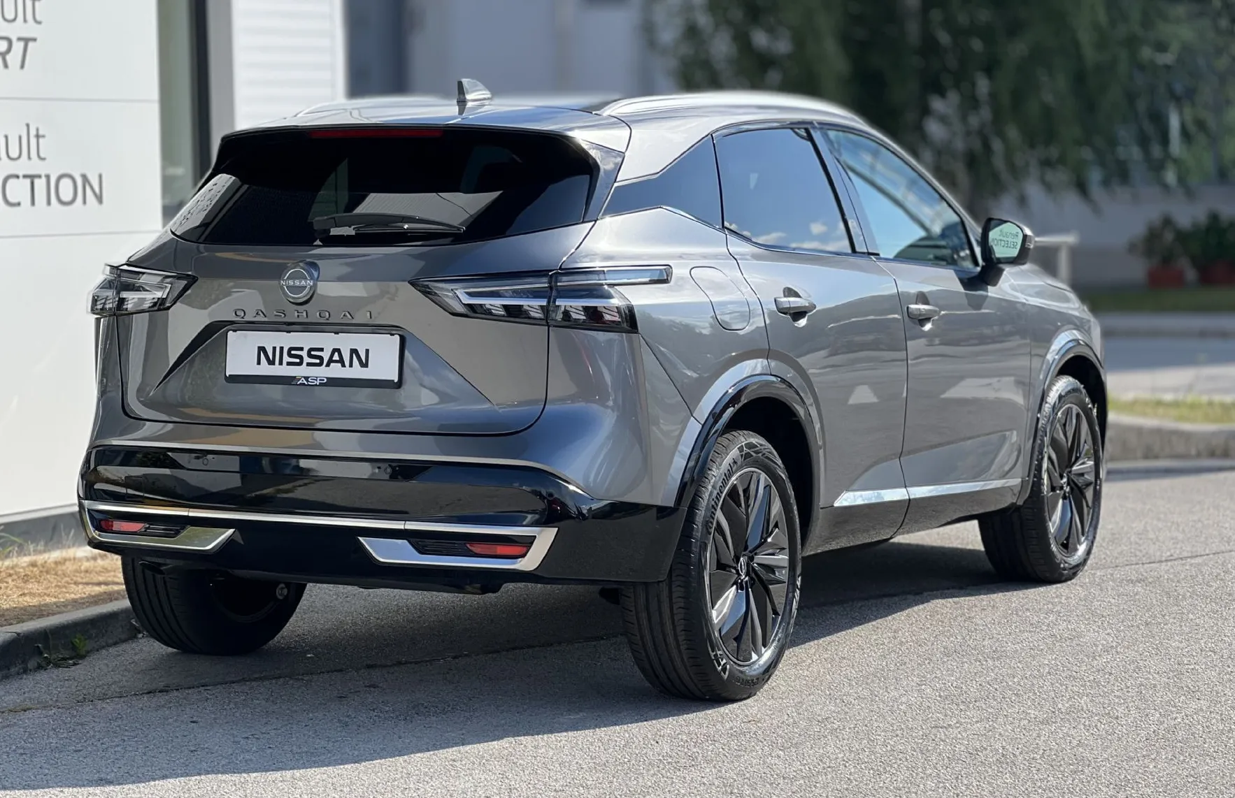 Zunanja slika - Nissan Qashqai - 1.3 DIG-T MHEV Tekna X-Tronic - 15