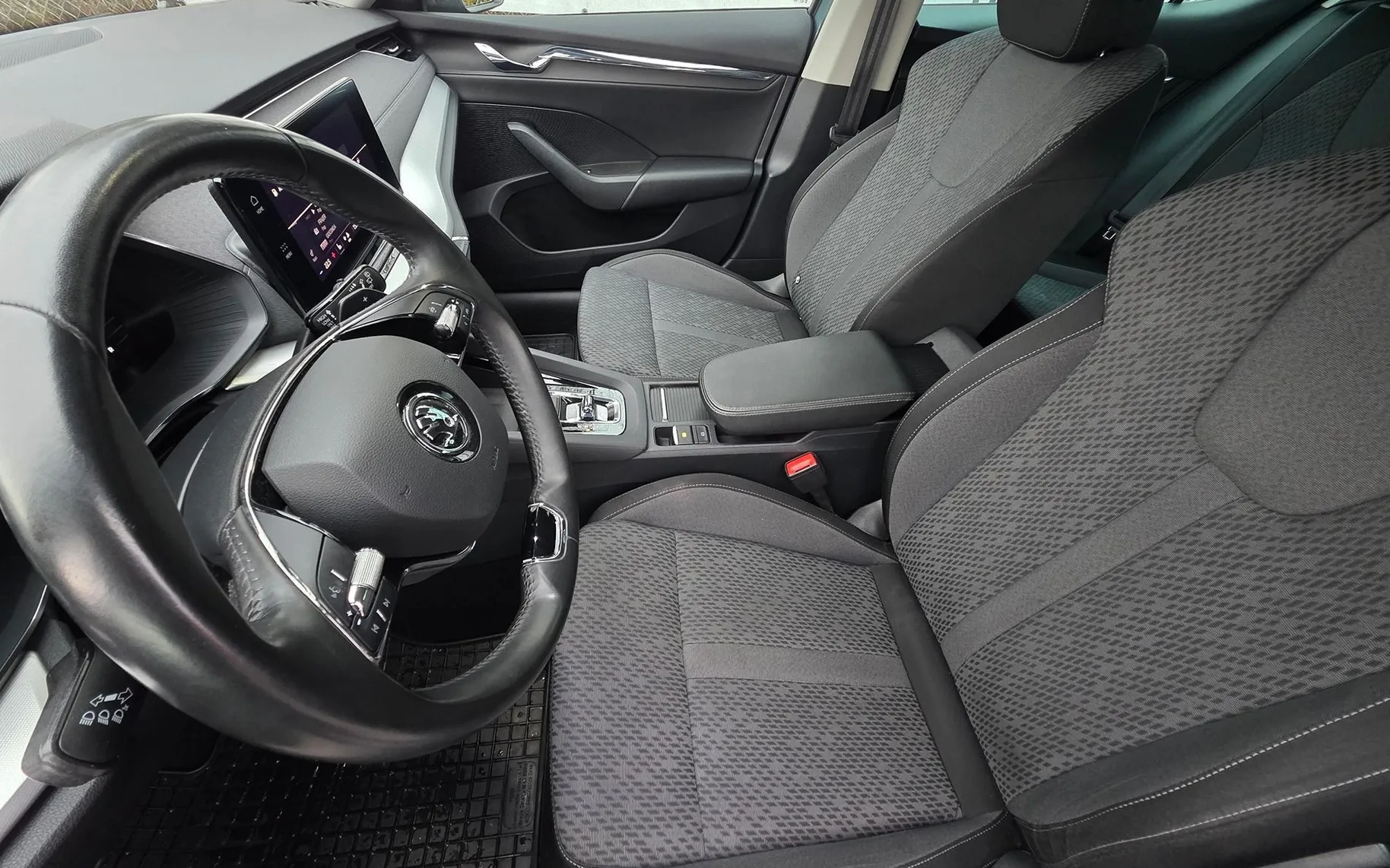 Zunanja slika - Škoda Octavia - 2.0 TDI DSG LED-ALU-VIRTUAL-SLOVENSKA-1.LASTNIK - 12