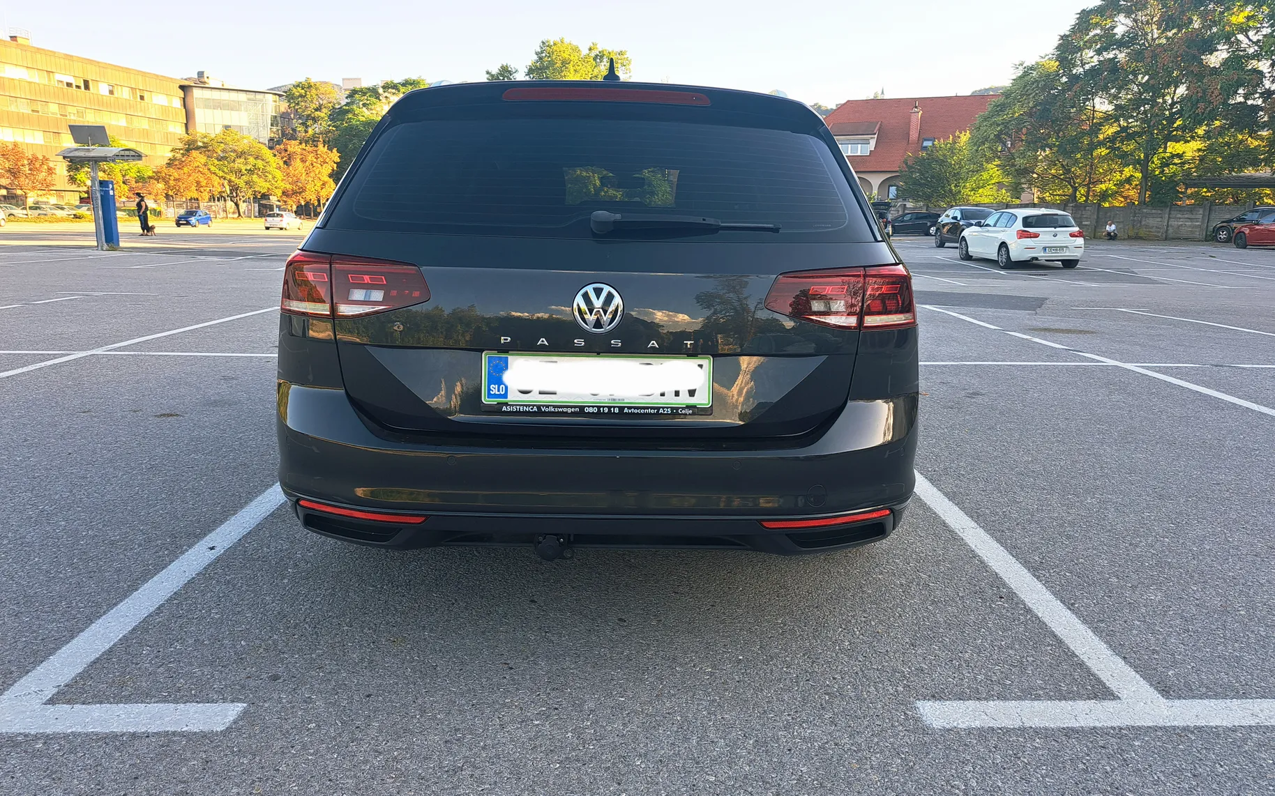Zunanja slika - Volkswagen Passat - Variant 2,0 TDI BMT Connect DSG - 4