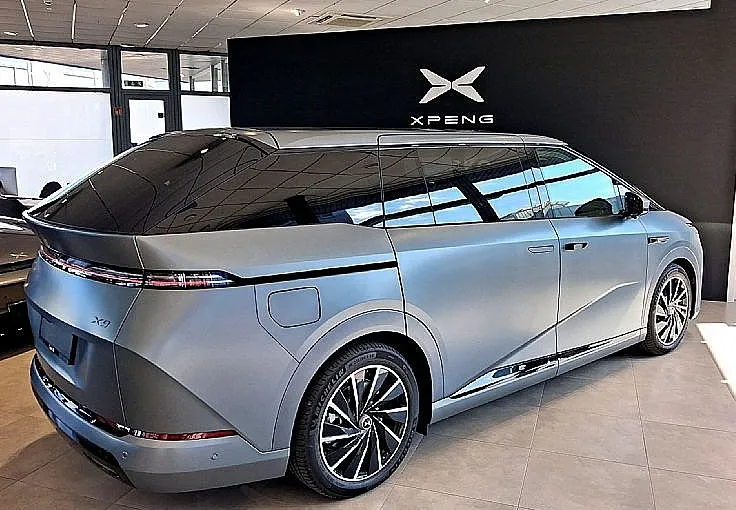 Zunanja slika - Xpeng X9 - LONG RANGE. EL.VLEČNA KJUKA. MAT BARVA - 2