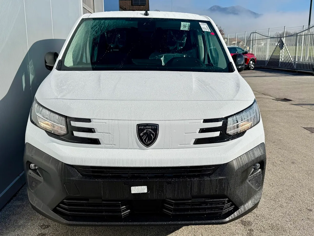 Zunanja slika - Peugeot Partner - POD.KABINA CONFORT L2 1.5 BlueHDi 100 STT - 2