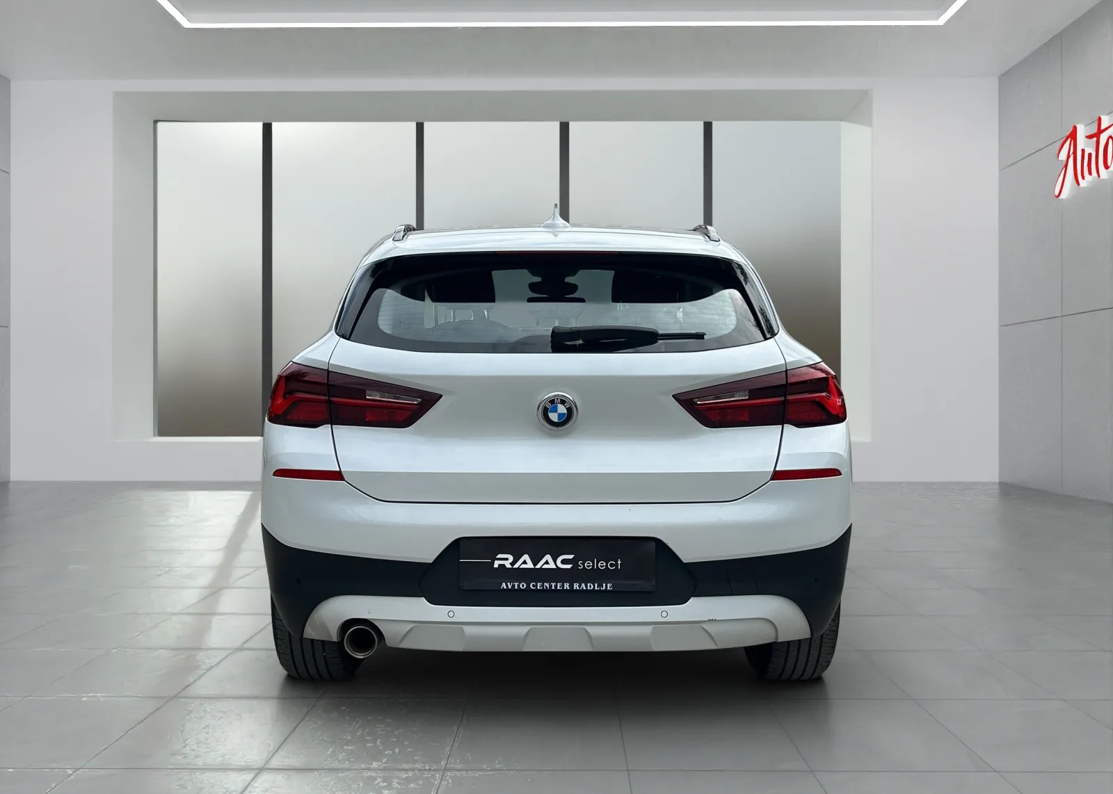 Zunanja slika - BMW X2 - 18I SDRIVE - 5