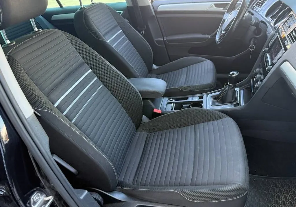 Notranja slika - Volkswagen Golf - 2.0 TDI CUP UREDIMO FINANCIRANJE - 11