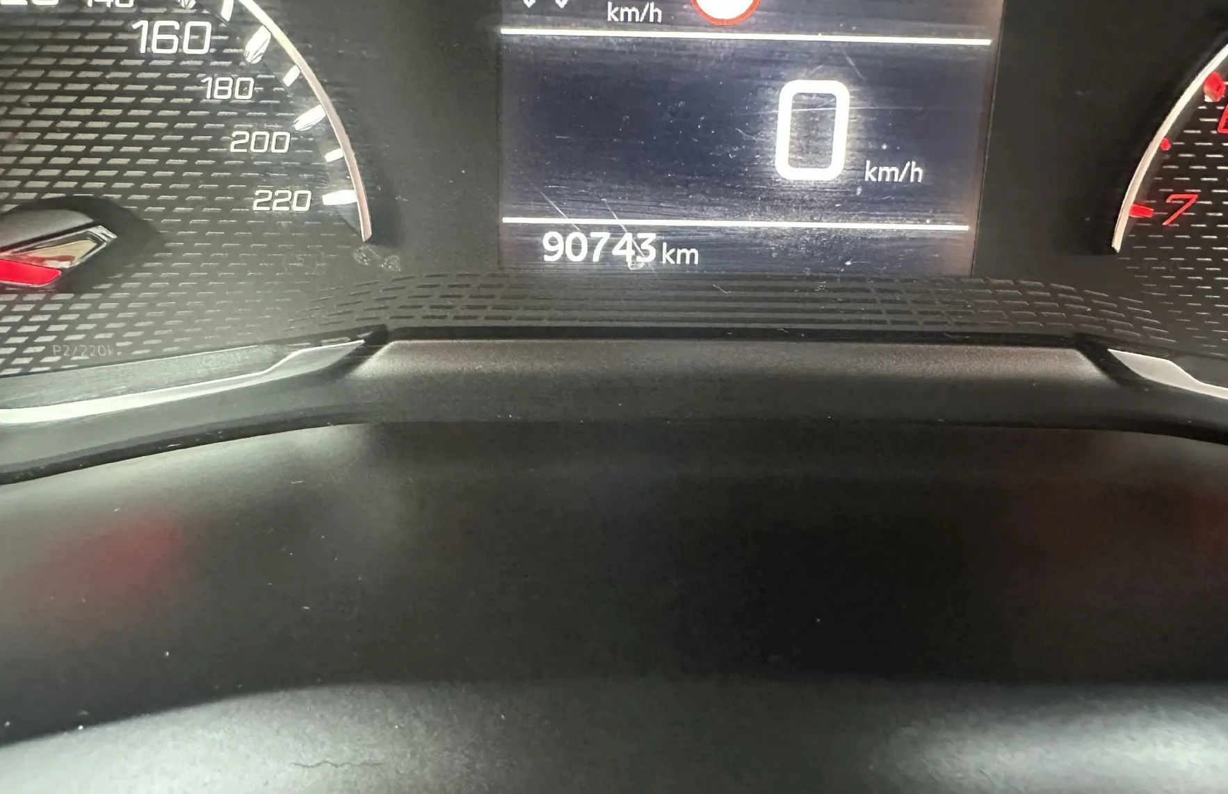 Zunanja slika - Peugeot 2008 - 1.5 BLUEHDI 130 ACTIVE.KAMERA.NAVI.LED.SAMO 90.000 - 18